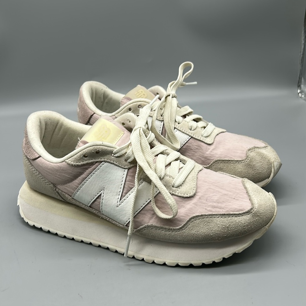 New Balance 237 light pink sz 8.5
